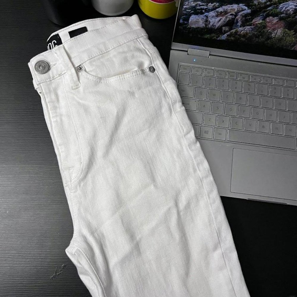 A_BDG Urban Outfitters Twig High Rise size 24